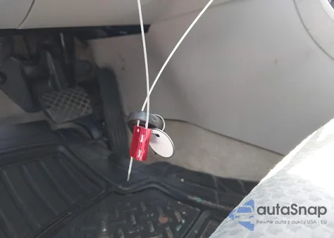 2013 Volkswagen Passat 2.5L S из США, поврежденный, VIN 1VWAH7A33DC036247